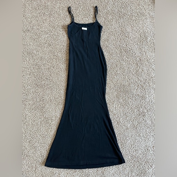 New Skims soft lounge ribbed long stretch model slip dress - Picture 2 of 6
